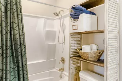 226 Spruce Avenue, Luling, TX 78648 - Photo 22