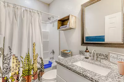 226 Spruce Avenue, Luling, TX 78648 - Photo 16