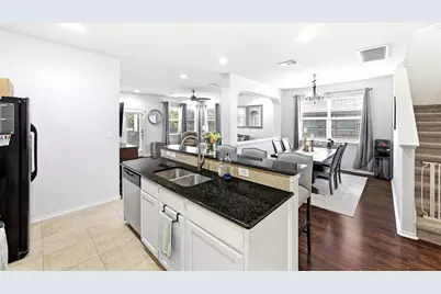 9705 Sydney Marilyn Lane, Austin, TX 78748 - Photo 12