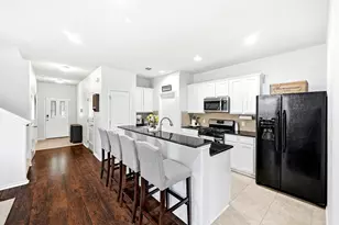 9705 Sydney Marilyn Ln, Austin, TX 78748 - Photo 10