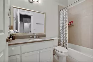 13001 Hymeadow Dr, Austin, TX 78729 - Photo 36