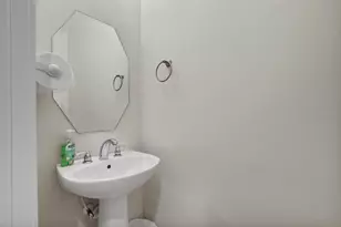 13001 Hymeadow Dr, Austin, TX 78729 - Photo 24