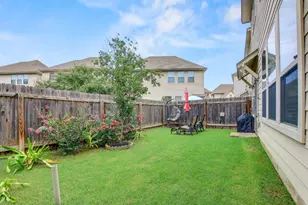 13001 Hymeadow Dr, Austin, TX 78729 - Photo 38