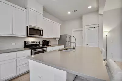 13001 Hymeadow Drive #39, Austin, TX 78729 - Photo 16