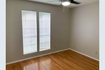 9222 Meadow Vale, Austin, TX 78758 - Photo 12