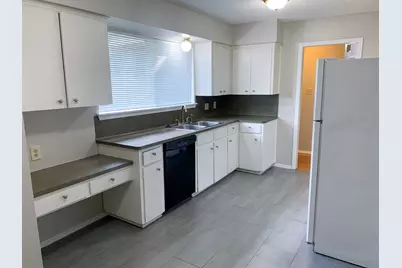 9222 Meadow Vale, Austin, TX 78758 - Photo 8