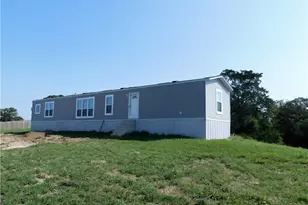 702 Paint Creek Rd, McDade, TX 78650 - Photo 28