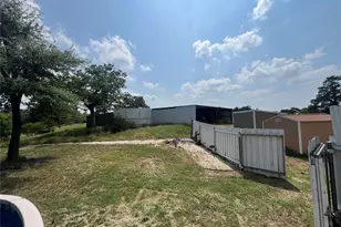 702 Paint Creek Rd, McDade, TX 78650 - Photo 24