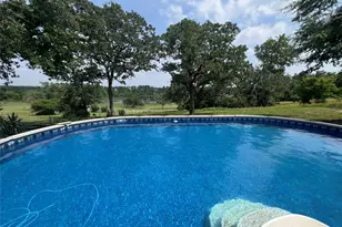 702 Paint Creek Rd, McDade, TX 78650 - Photo 4