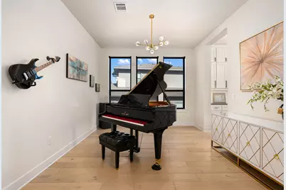 140 Baldovino Skyway, Lakeway, TX 78738 - Photo 6