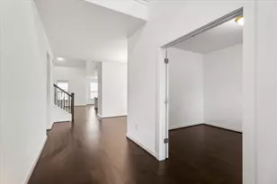 7200 Garnet Mill Ln, Austin, TX 78744 - Photo 10