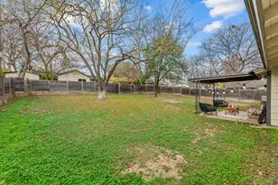 8508 Bradford Dr, Austin, TX 78758 - Photo 28