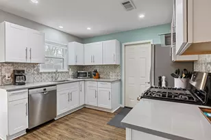 8508 Bradford Dr, Austin, TX 78758 - Photo 10