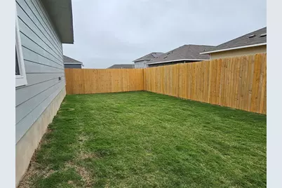 128 Dollars Drive, Jarrell, TX 76537 - Photo 28