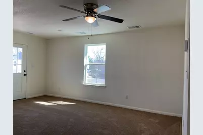 2002 W 2nd Street #1002, Taylor, TX 76574 - Photo 4