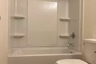 2002 W 2nd St, Taylor, TX 76574 - Photo 12