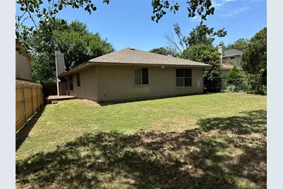 8628 Piney Creek Bend, Austin, TX 78745 - Photo 12