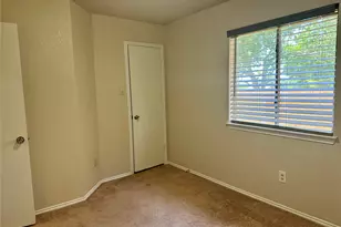 8628 Piney Creek Bend, Austin, TX 78745 - Photo 8