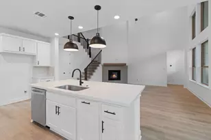 565 Wood Thrush Run, Kyle, TX 78640 - Photo 10