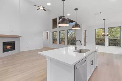 565 Wood Thrush Run, Kyle, TX 78640 - Photo 16