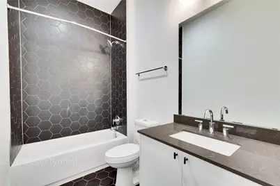 800 Embassy Drive #431, Austin, TX 78702 - Photo 10