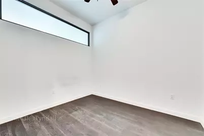 800 Embassy Drive #431, Austin, TX 78702 - Photo 6