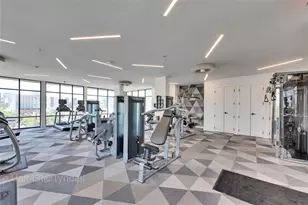 800 Embassy Dr, Austin, TX 78702 - Photo 12