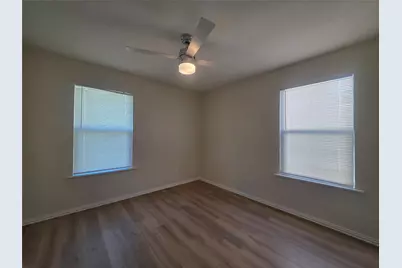 104 E Eggleston Street, Manor, TX 78653 - Photo 12
