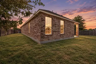 1016 Danish Cove, Hutto, TX 78634 - Photo 2