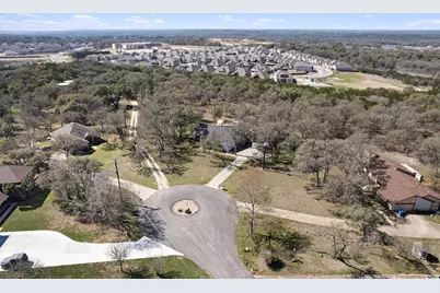336 Live Oak Drive, Mountain City, TX 78610 - Photo 2