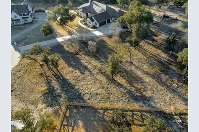 300 San Gabriel Hideaway Cove, Liberty Hill, TX 78642 - Photo 10