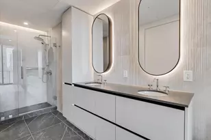 610 Davis St, Austin, TX 78701 - Photo 6