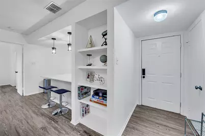 4500 E Oltorf Street #D410, Austin, TX 78741 - Photo 8