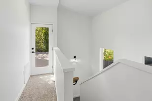 1106 S Meadows Dr SW, Austin, TX 78758 - Photo 10