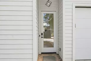 1106 S Meadows Dr SW, Austin, TX 78758 - Photo 2