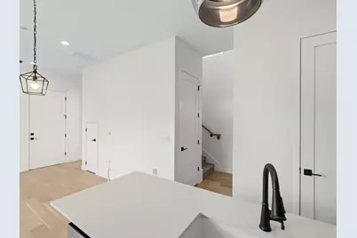 1106 S Meadows Drive SW #2, Austin, TX 78758 - Photo 6