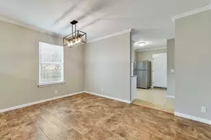 3000 Meadow Ln, Taylor, TX 76574 - Photo 4