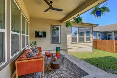 9208 Apogee Boulevard, Austin, TX 78744 - Photo 14