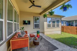 9208 Apogee Blvd, Austin, TX 78744 - Photo 14