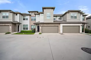 2500 Forest Creek Dr, Round Rock, TX 78664 - Photo 2