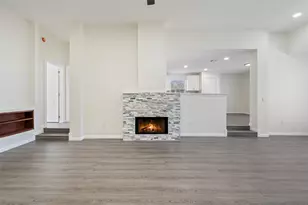 11405 Birchover Ln, Austin, TX 78754 - Photo 10