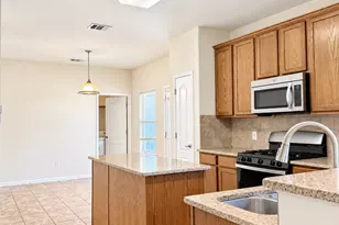 906 Mesquite Hollow Pl, Round Rock, TX 78665 - Photo 14