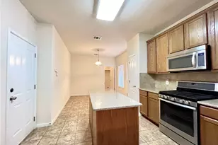 906 Mesquite Hollow Pl, Round Rock, TX 78665 - Photo 16