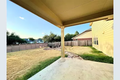 906 Mesquite Hollow Place, Round Rock, TX 78665 - Photo 32