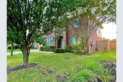 906 Mesquite Hollow Place, Round Rock, TX 78665 - Photo 2