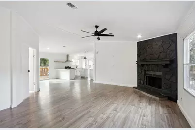 462 Texas Oak Drive, Cedar Creek, TX 78612 - Photo 10