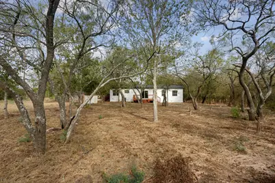 462 Texas Oak Drive, Cedar Creek, TX 78612 - Photo 2