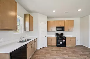 11913 Ellena Cv, Austin, TX 78747 - Photo 6