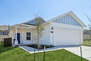 11913 Ellena Cv, Austin, TX 78747 - Photo 2