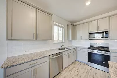 253 Redonda Drive, Liberty Hill, TX 78664 - Photo 10